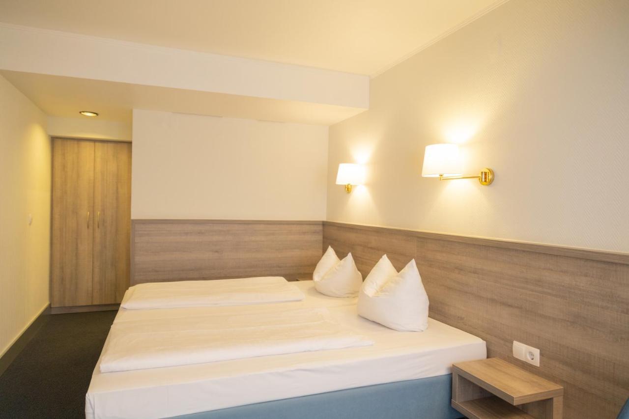 Das Ebertor - Hotel & Hostel Boppard Esterno foto
