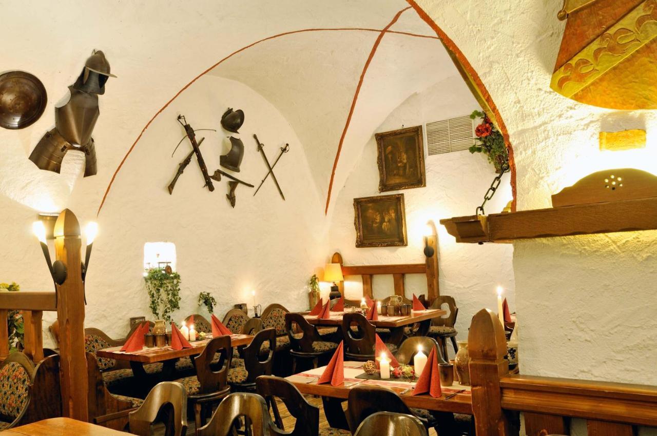 Das Ebertor - Hotel & Hostel Boppard Esterno foto